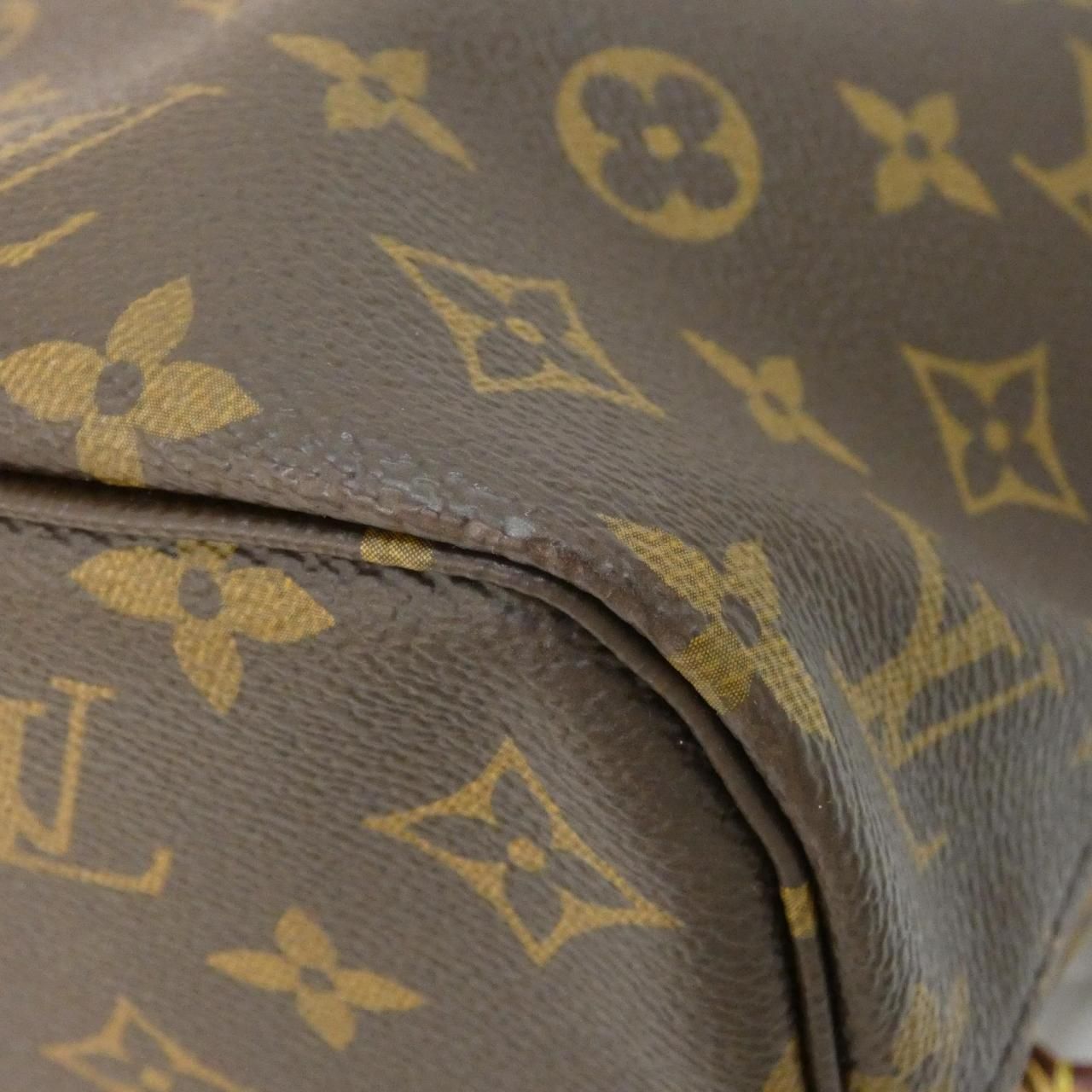 Louis Vuitton Monogram Neverfull PM Bag — view 2
