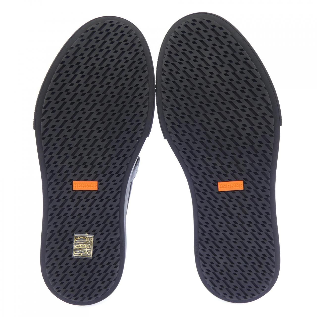 Hermes Game Kelly Buckle Shoes — view 4