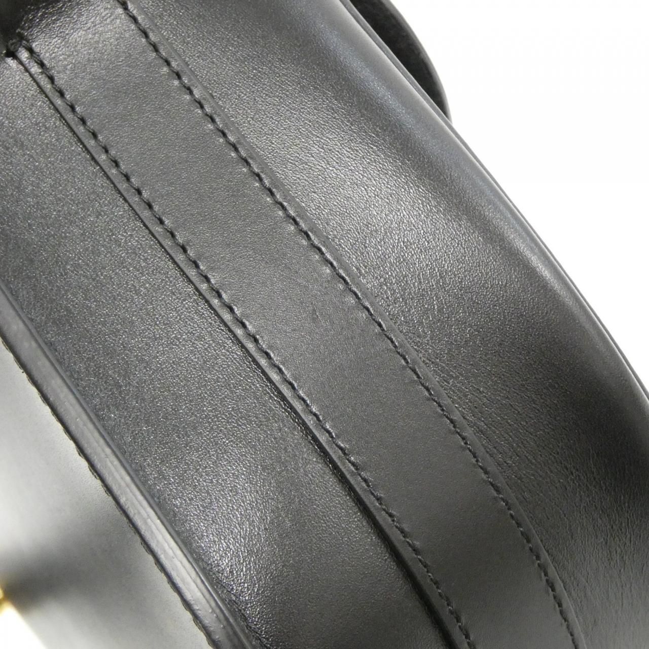 Dior Bobbi Large Shoulder Bag — view 6
