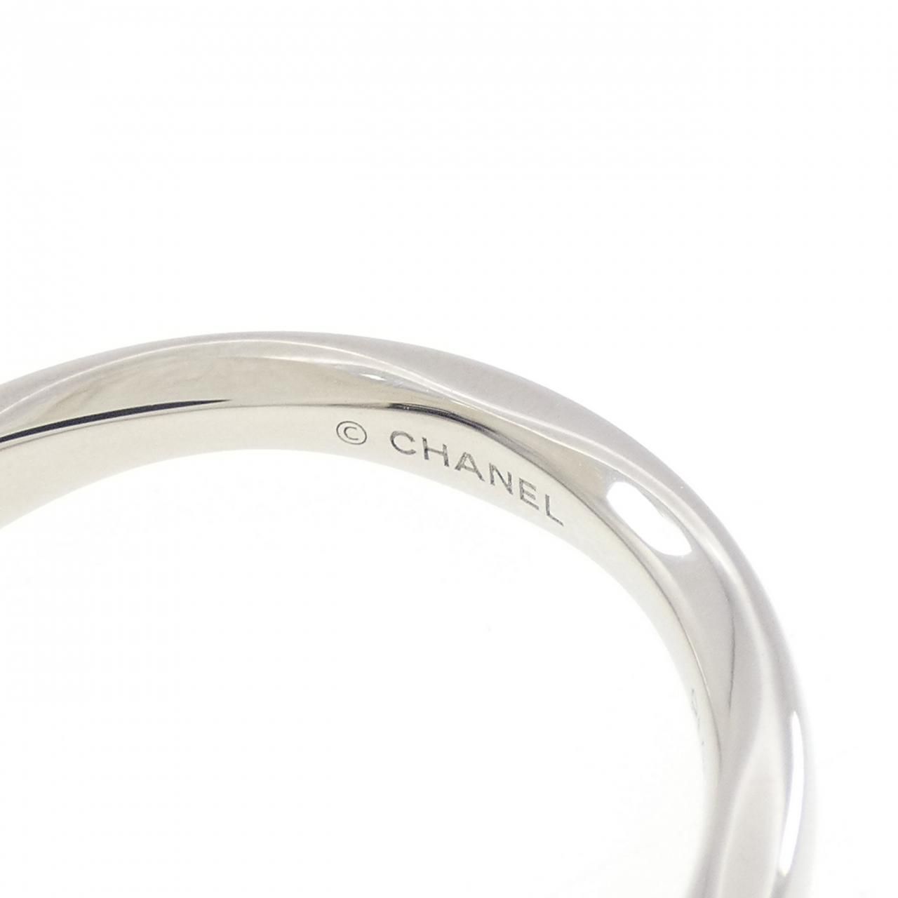 Chanel Camellia Ring Silver — view 3