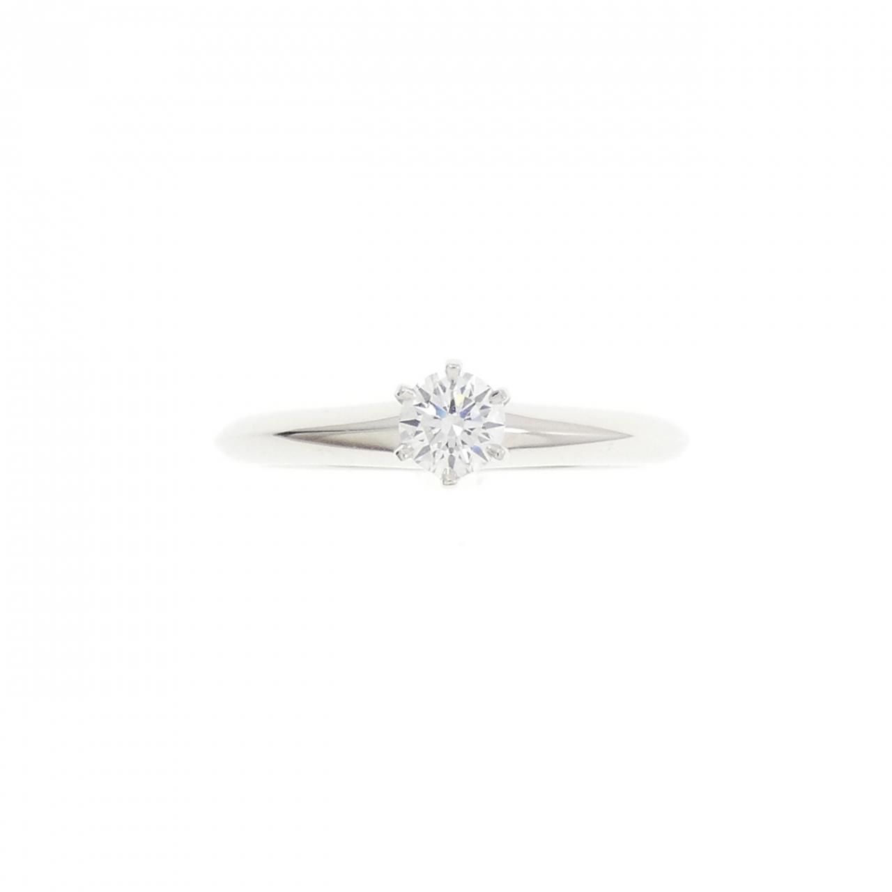 Tiffany & Co Classic Solitaire Ring — view 2