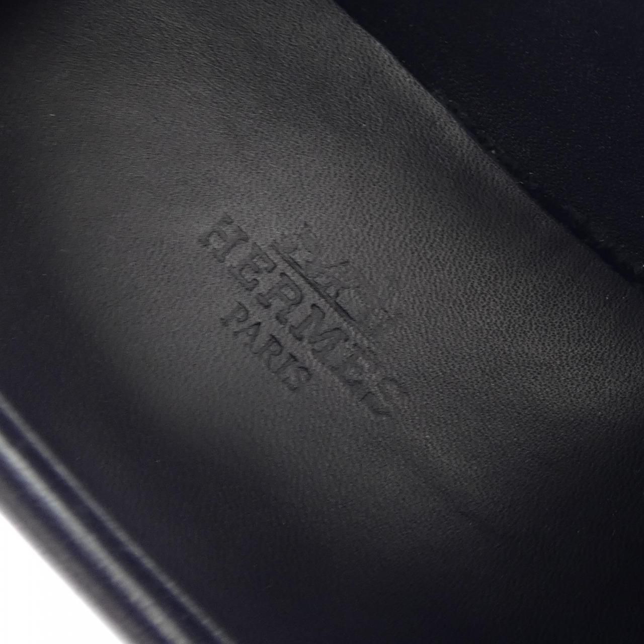 Hermes Cles Man Cut Details Shoes — view 6