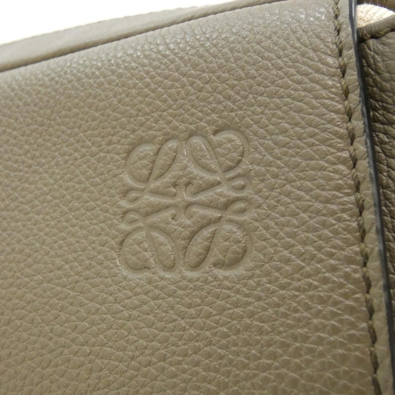 Loewe Military Messenger Xs 317 Shoulder Bag — view 4