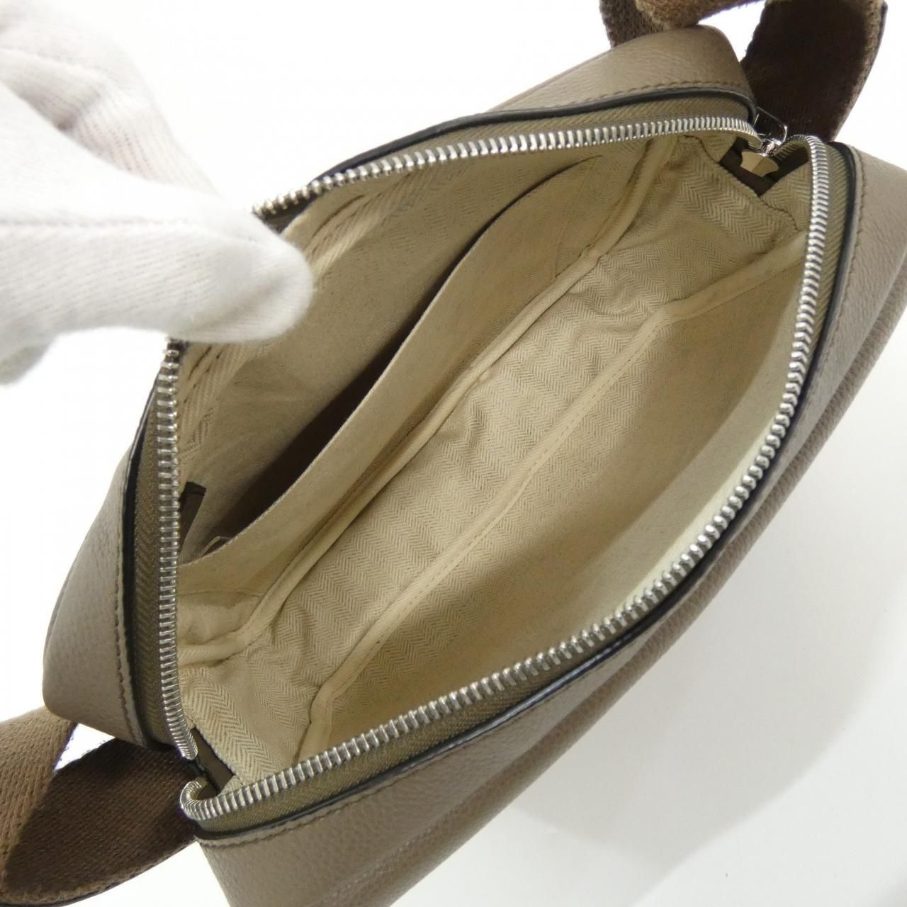 Loewe Military Messenger Xs 317 Shoulder Bag — view 9
