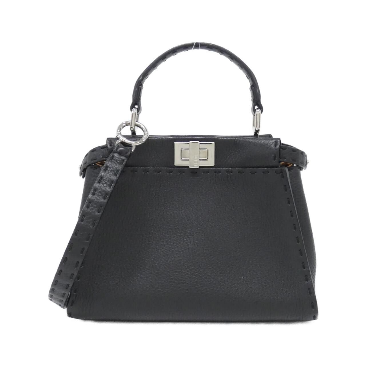Fendi Selleria Peekaboo Mini Q0j Bag