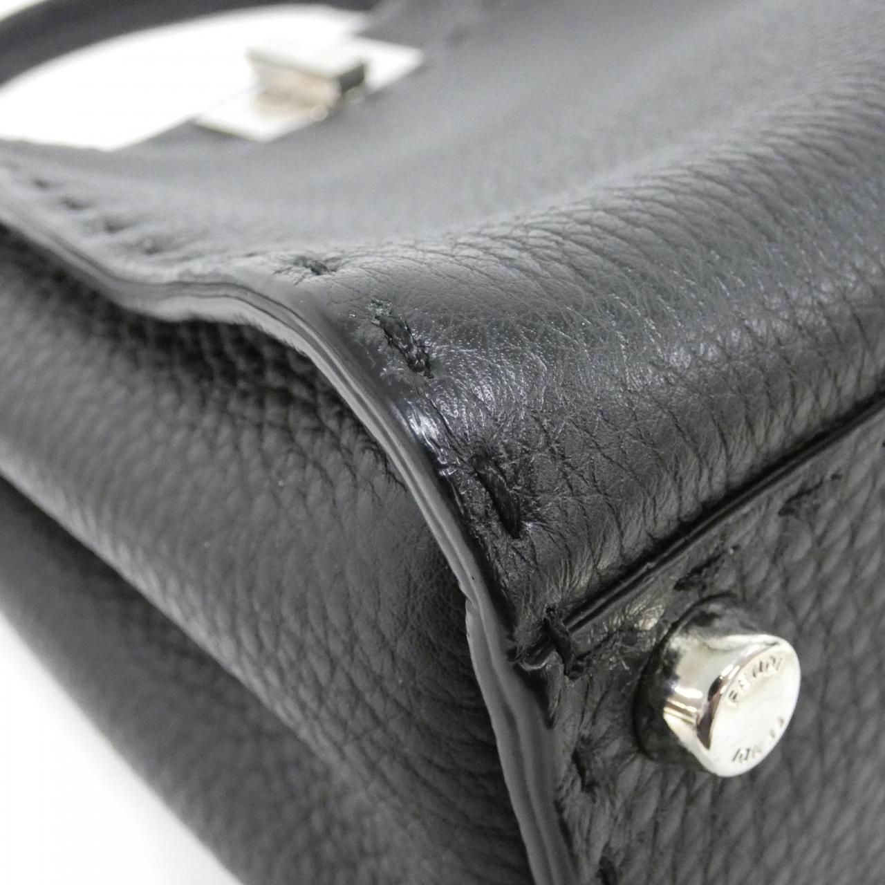 Fendi Selleria Peekaboo Mini Q0j Bag — view 2
