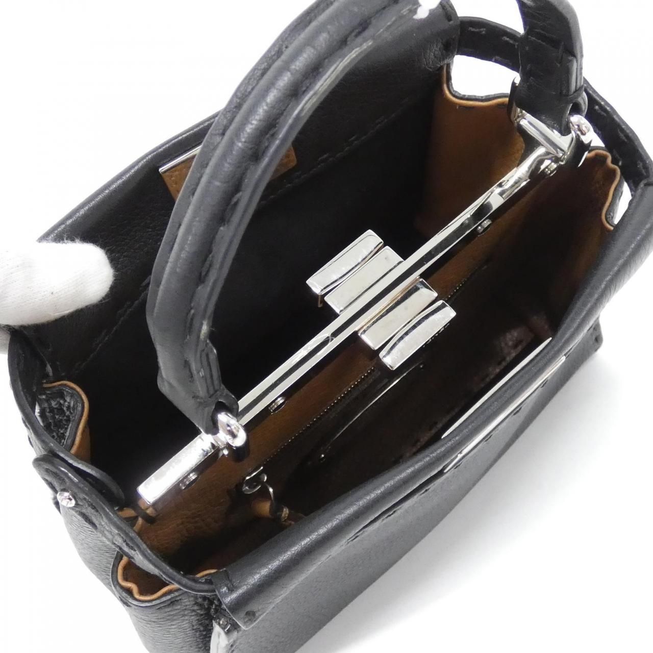Fendi Selleria Peekaboo Mini Q0j Bag — view 6