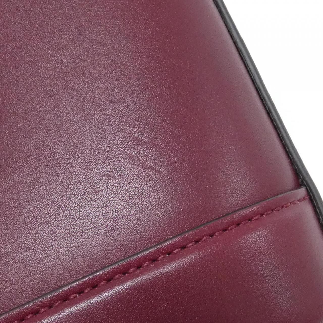 Gucci 73 Bag Handbag Red — view 4