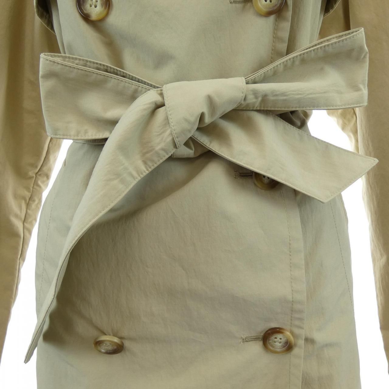 Moncler Roche Trench Coat — view 7