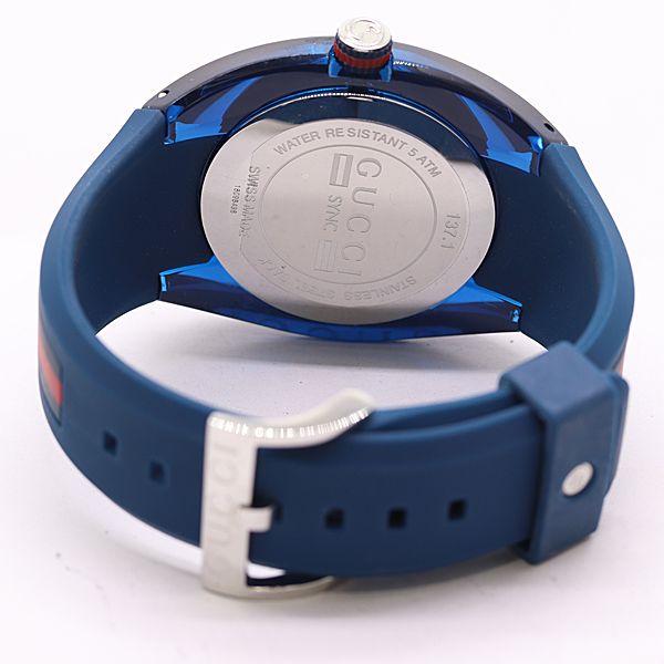 Gucci Sync 137.1 Quartz Blue Dial Watch — view 4