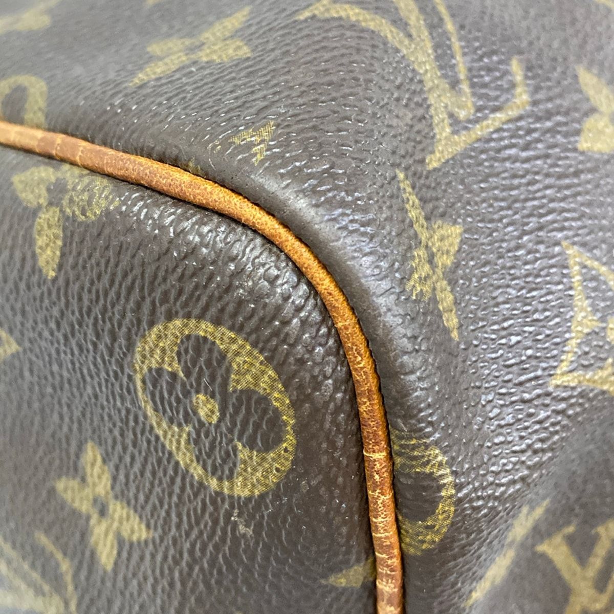 Louis Vuitton Boston Bag Monogram Keepall Bandouliere 45 — view 6