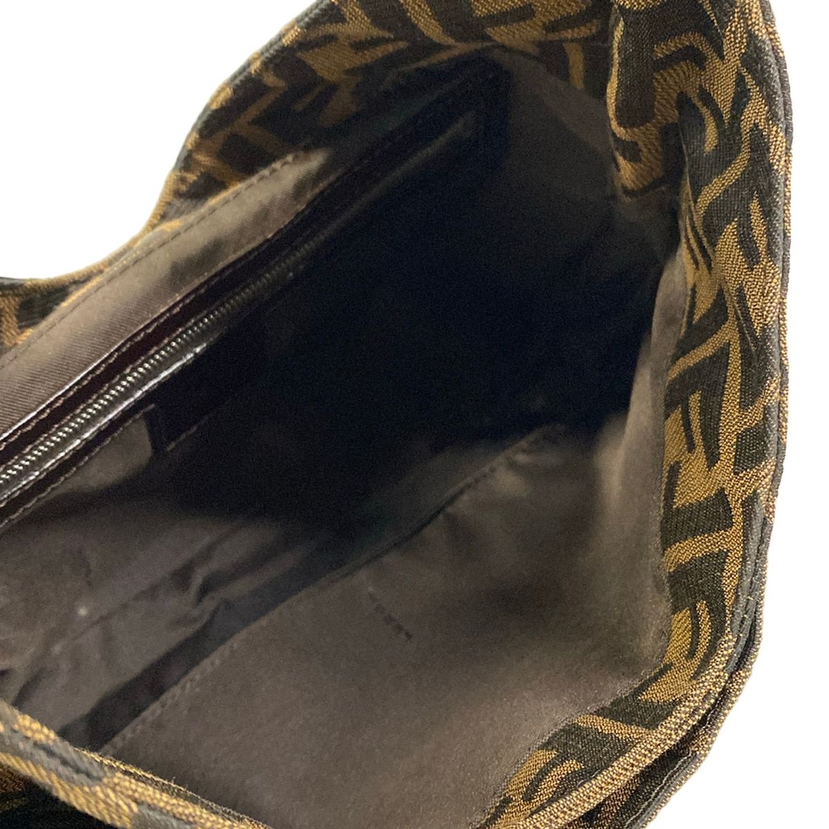 Fendi Shoulder Bag Zucca Pattern Brown Black Dark Leather — view 7