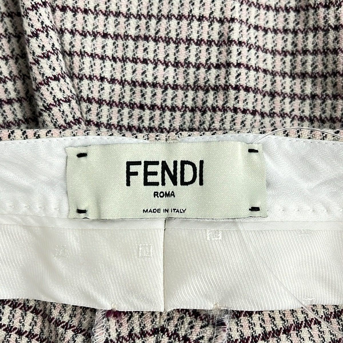 Fendi Shorts 38 S Pink Ivory Bordeaux Wool — view 3