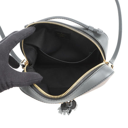 Louis Vuitton Shoulder Bag Monogram Saintonge Tassel Black — view 5