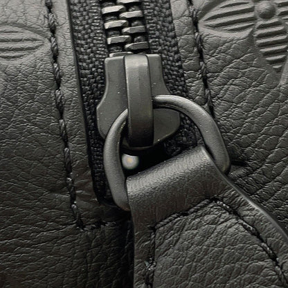 Louis Vuitton Clutch Monogram Shadow Dopp Kit Black — view 9