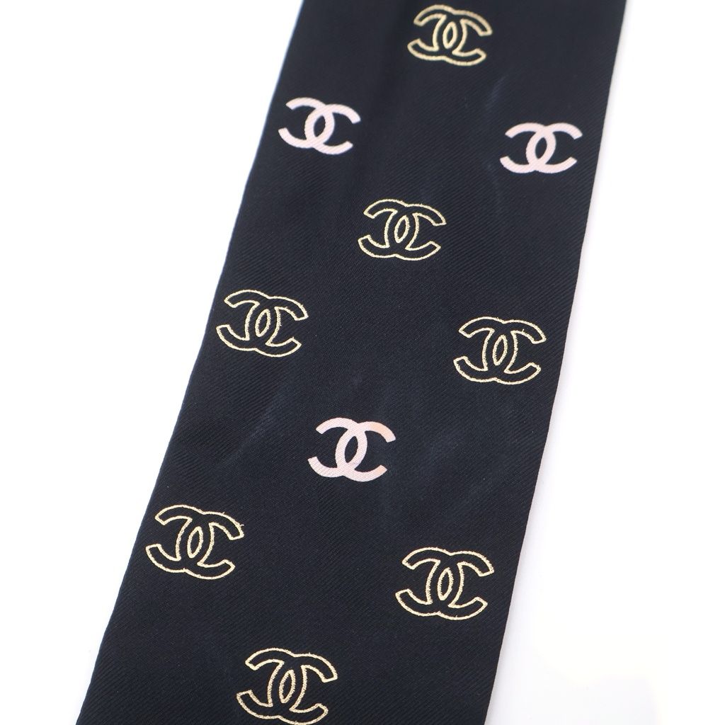 Chanel CC Logo Clover Silk Twill Scarf Black Pink — view 3