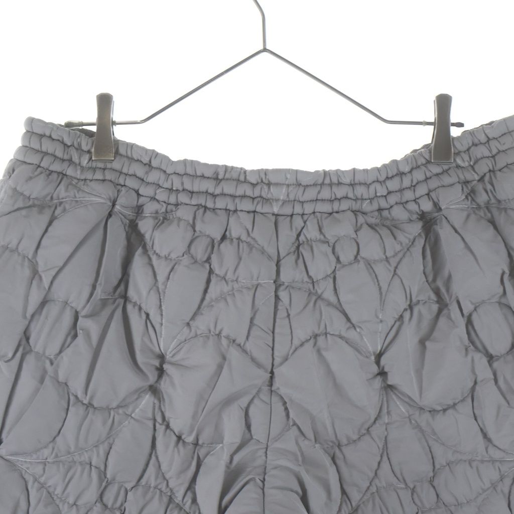 Louis Vuitton Egyptian Cotton Gabardine Trousers Flower Quilted Shorts Gray — view 4