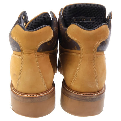 Louis Vuitton Oberkampf Suede Leather High Cut Boots Beige — view 3