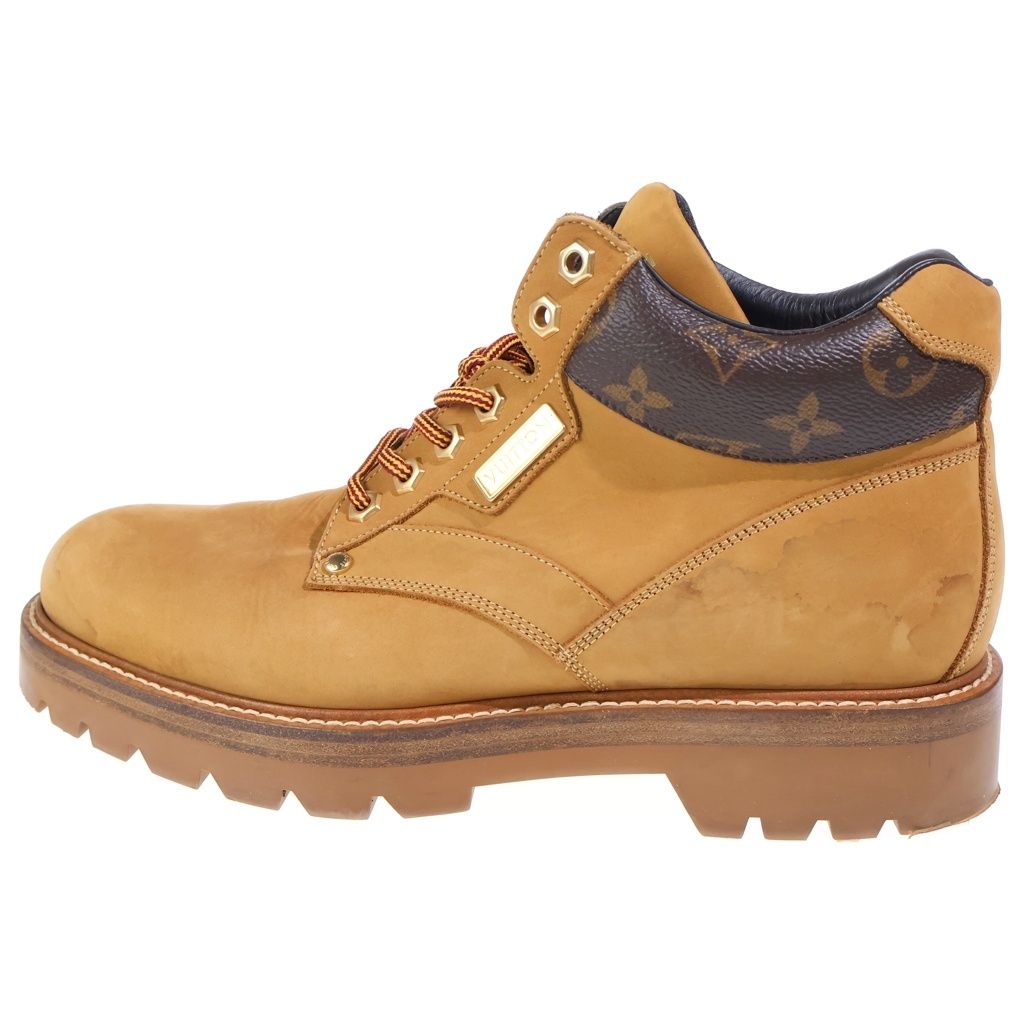 Louis Vuitton Oberkampf Suede Leather High Cut Boots Beige