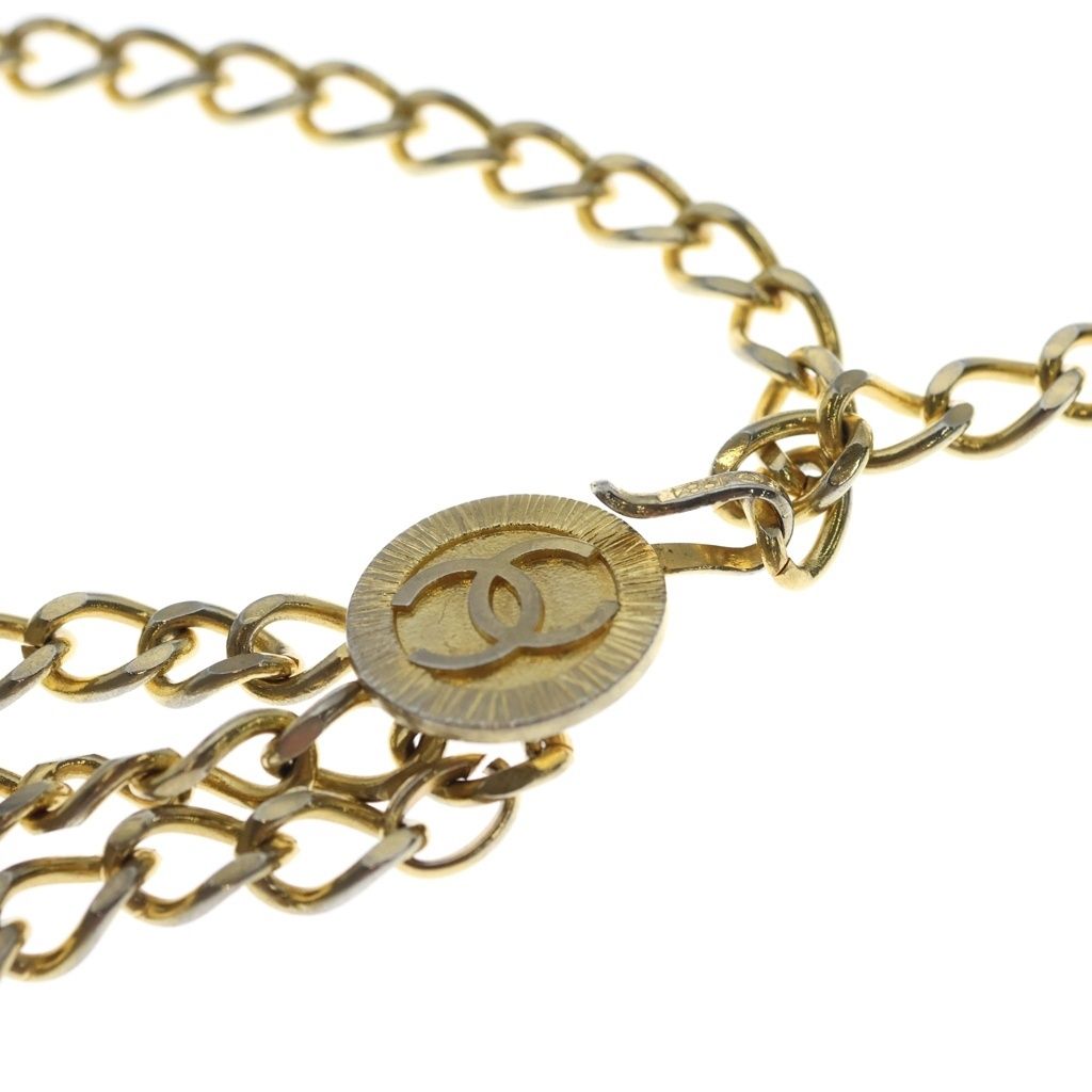 Chanel CC Logo Triple Chain Belt Gold — view 4