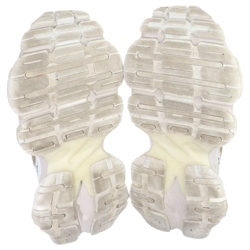 Balenciaga Cargo Sneaker Distressed Volume Sole Low Cut Sneakers White — view 5