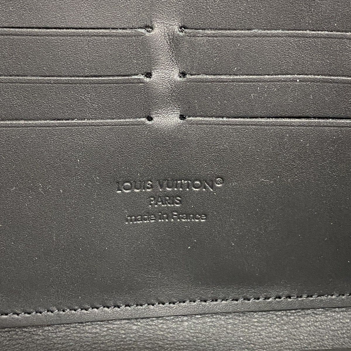 Louis Vuitton Wallet Monogram Taurillon Zippy Horizontal Black — view 4