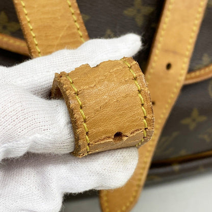 Louis Vuitton Shoulder Bag Monogram Saumur 43 Brown — view 6