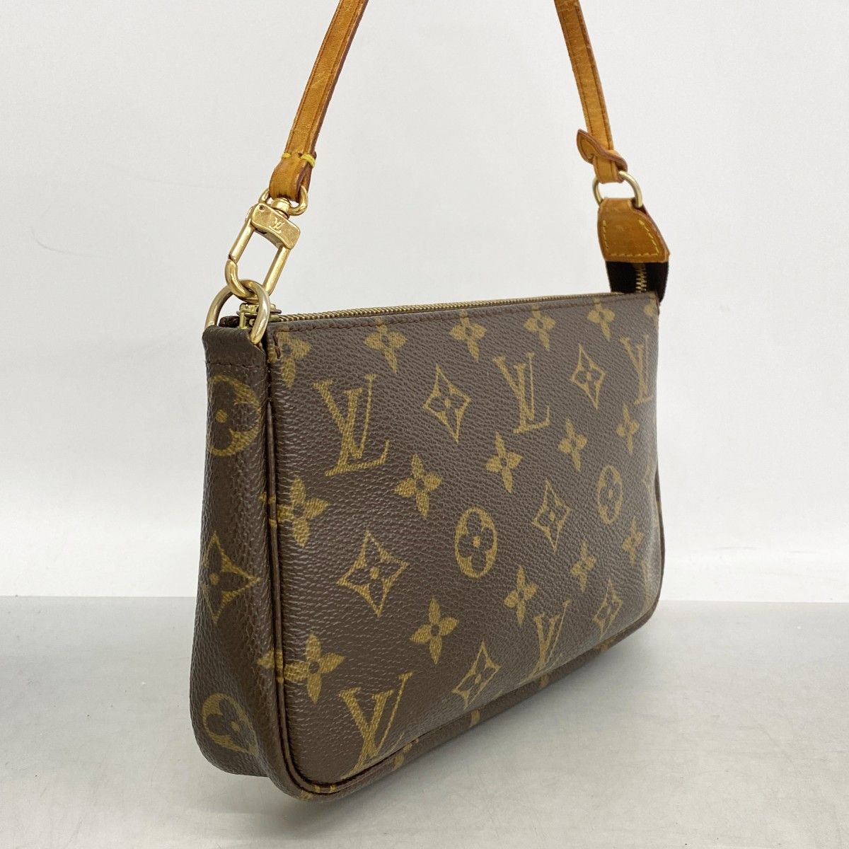 Louis Vuitton Pouch Monogram Pochette Brown — view 2