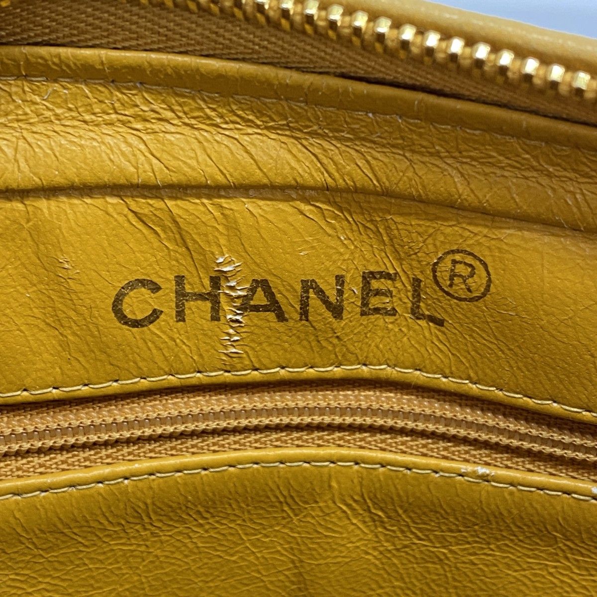 Chanel Shoulder Bag Quilted Lambskin Yellow Gold — view 5