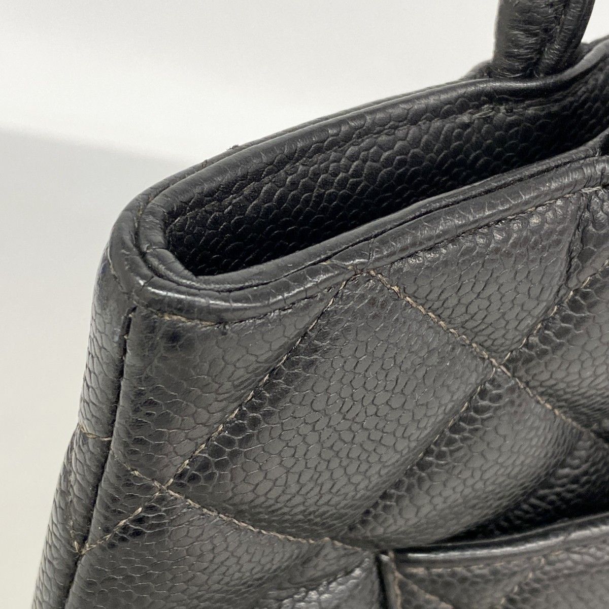 Chanel Tote Medallion Caviar Leather Black Silver — view 7