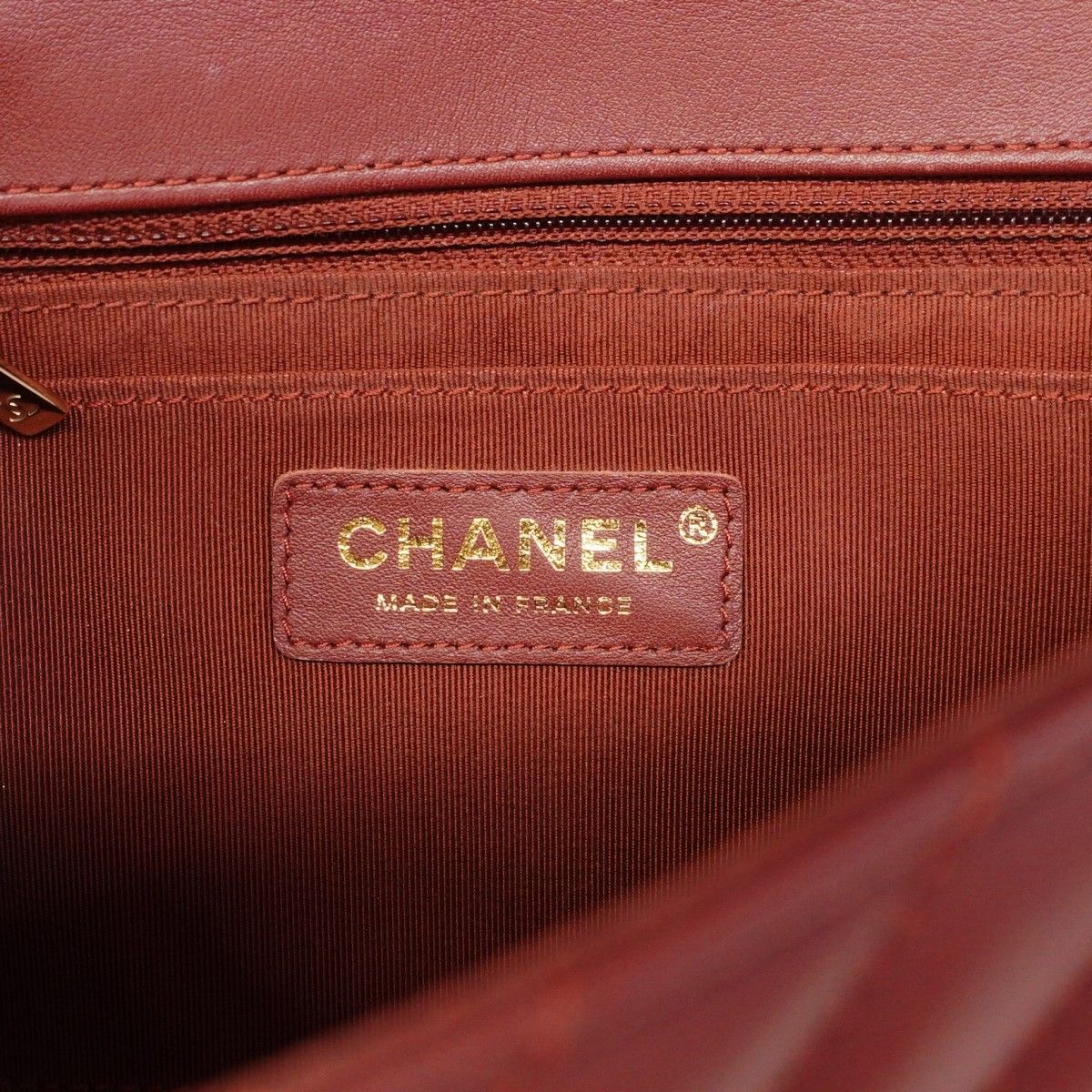 Chanel Shoulder Bag Stitch Lambskin Bordeaux Chien Pants Gold — view 5