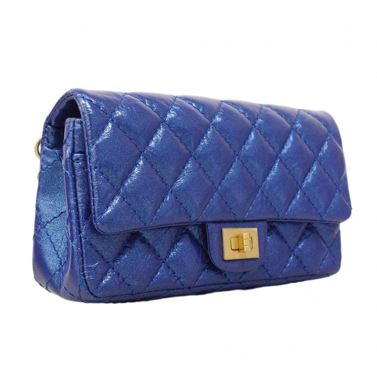 Chanel Shoulder Bag 2.55 Quilted Leather Blue Gold — view 2