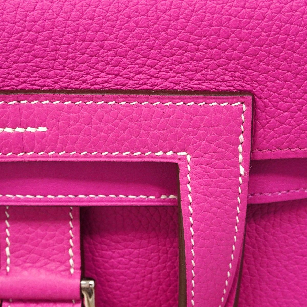 Hermes Handbag Halzan 31 Taurillon Clemence Magnolia Silver 2-Way Bag — view 6