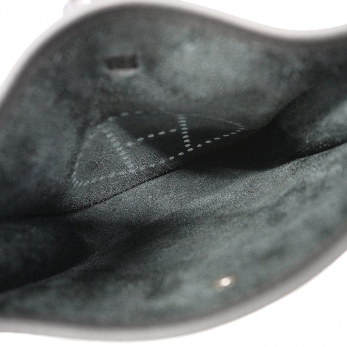 Hermes Shoulder Bag Evelyne TPM Taurillon Clemence Black Silver — view 4