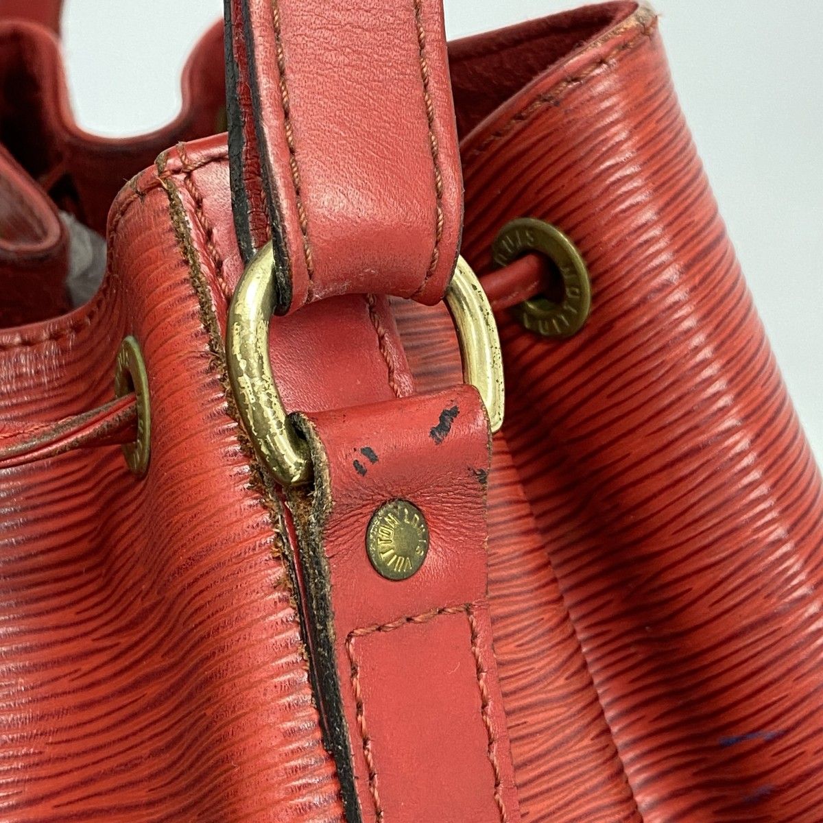 Louis Vuitton Shoulder Bag Epi Petit Noe Castilian Red — view 8