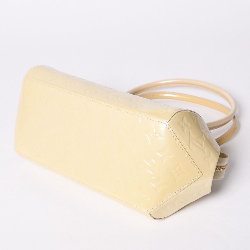 Louis Vuitton Sherwood PM Vernis Line Handbag Ivory Gold — view 6