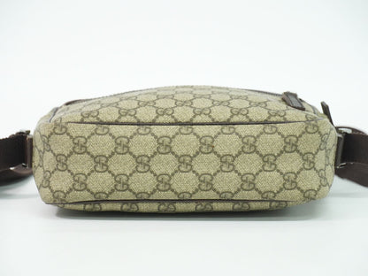 Gucci GG Supreme Shoulder Bag Pochette Beige — view 3