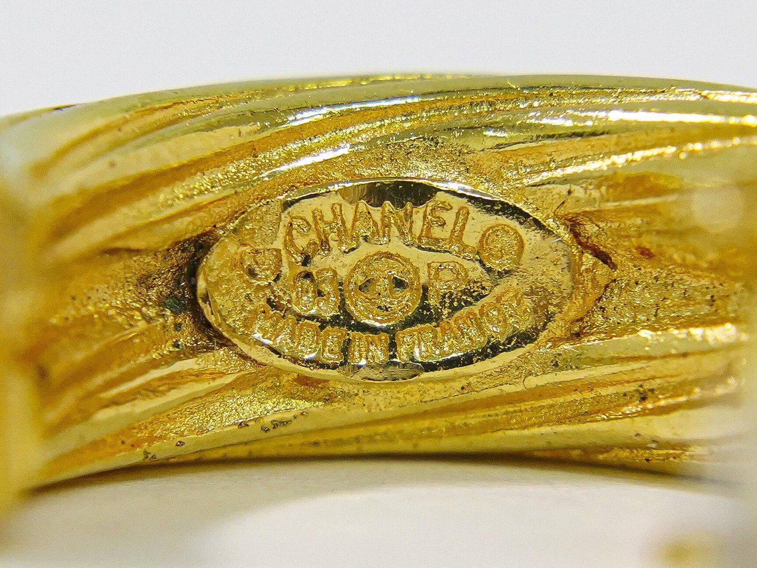 Chanel CC Logo Hoop Earrings Gold Plated — view 9