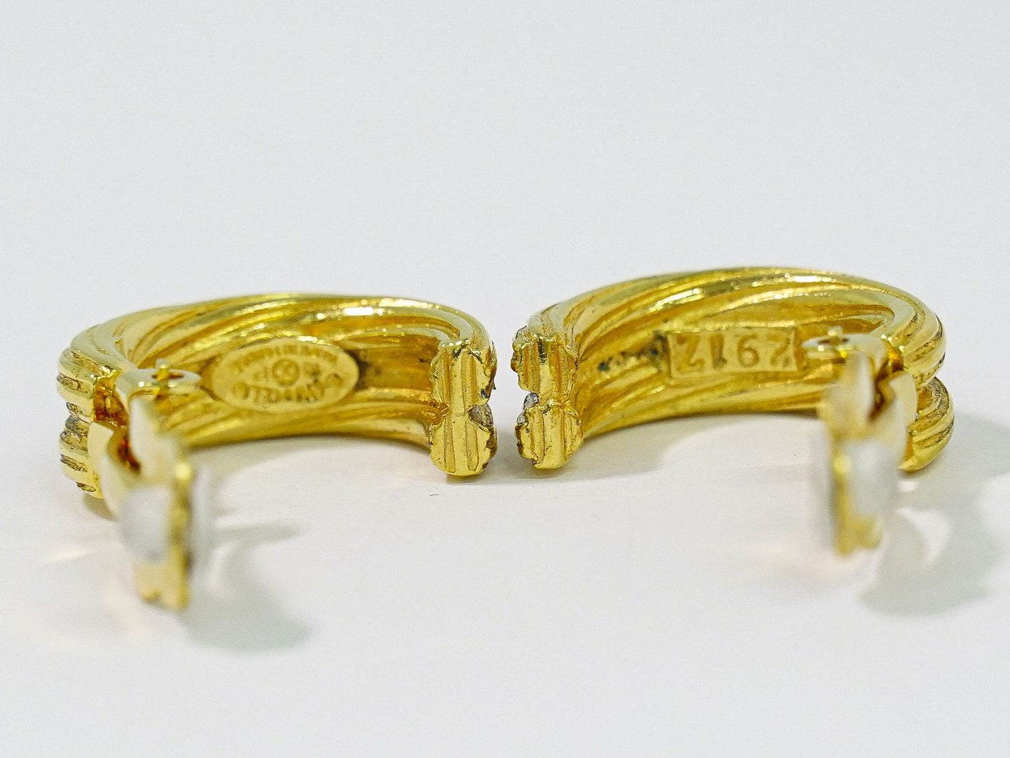 Chanel CC Logo Hoop Earrings Gold Plated — view 3