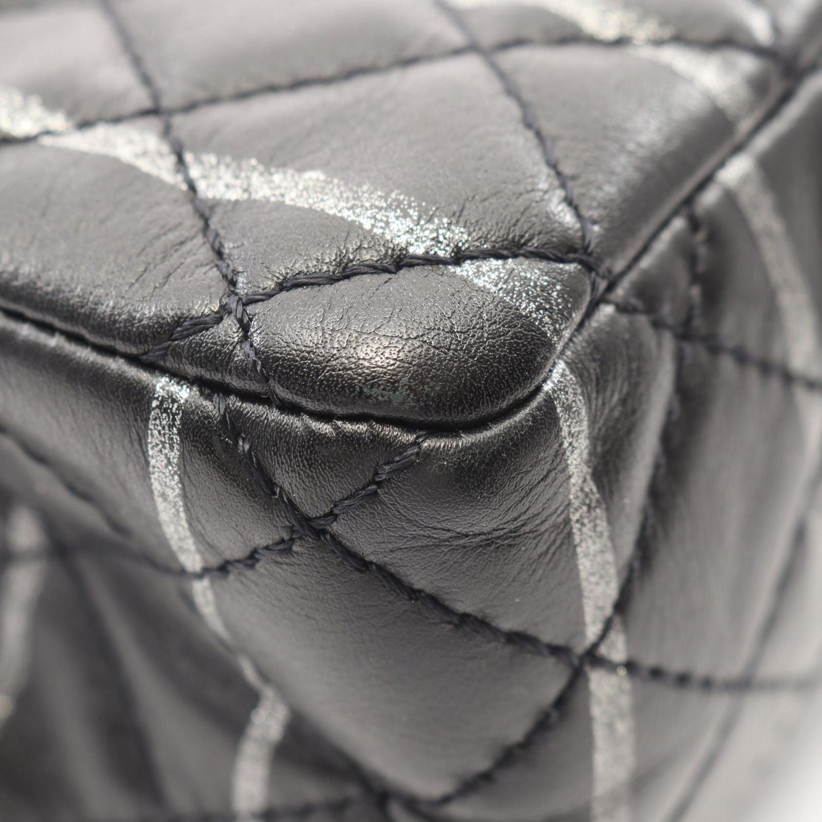 Chanel Shoulder Bag 2.55 Mini Quilted Black Lambskin Chain — view 7