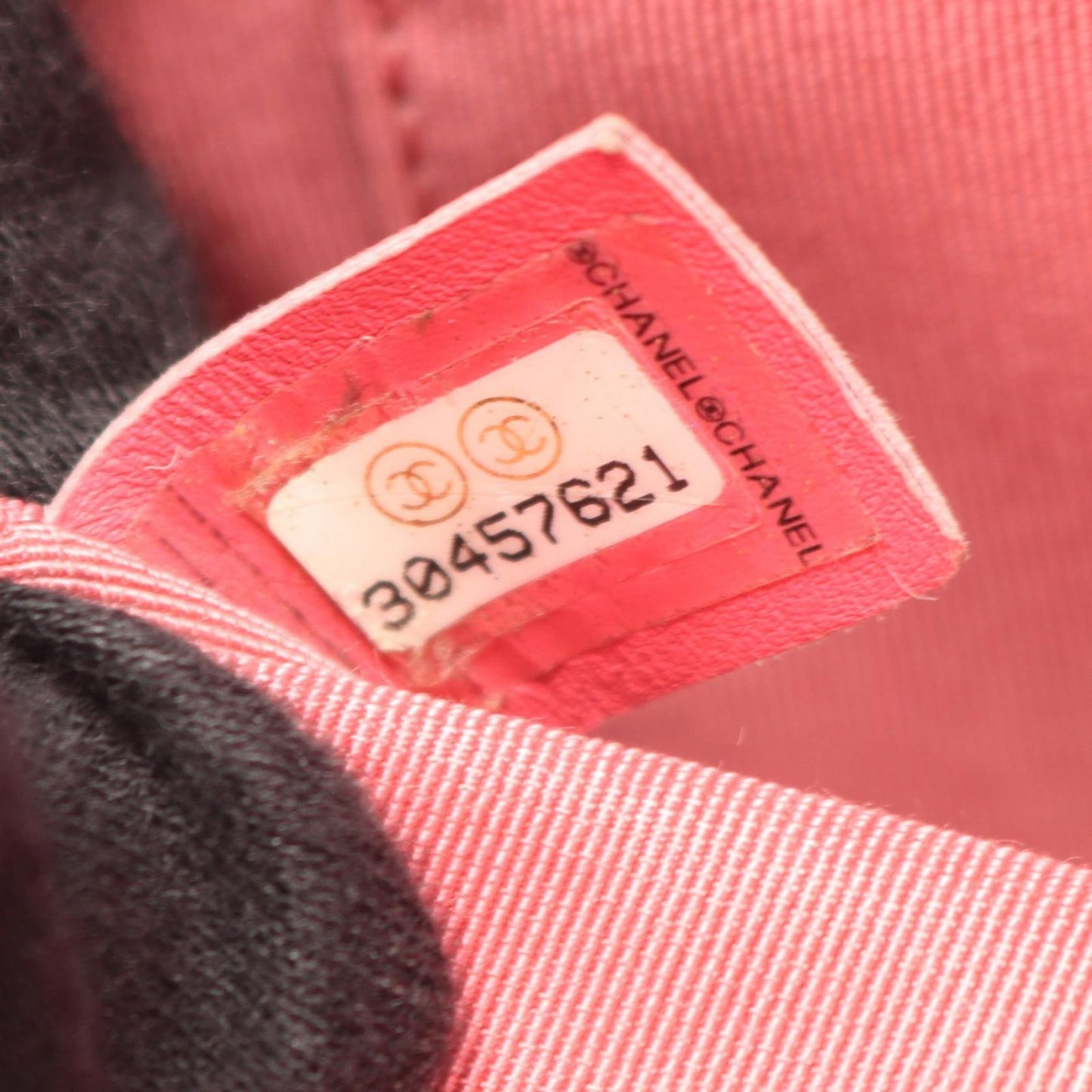 Chanel Shoulder Bag Quilted CC Logo Pink Lambskin Chain — view 5