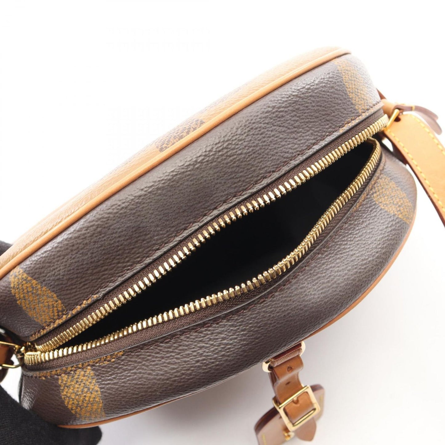 Louis Vuitton Shoulder Bag Boite Chapeau Superple Canvas Leather — view 8