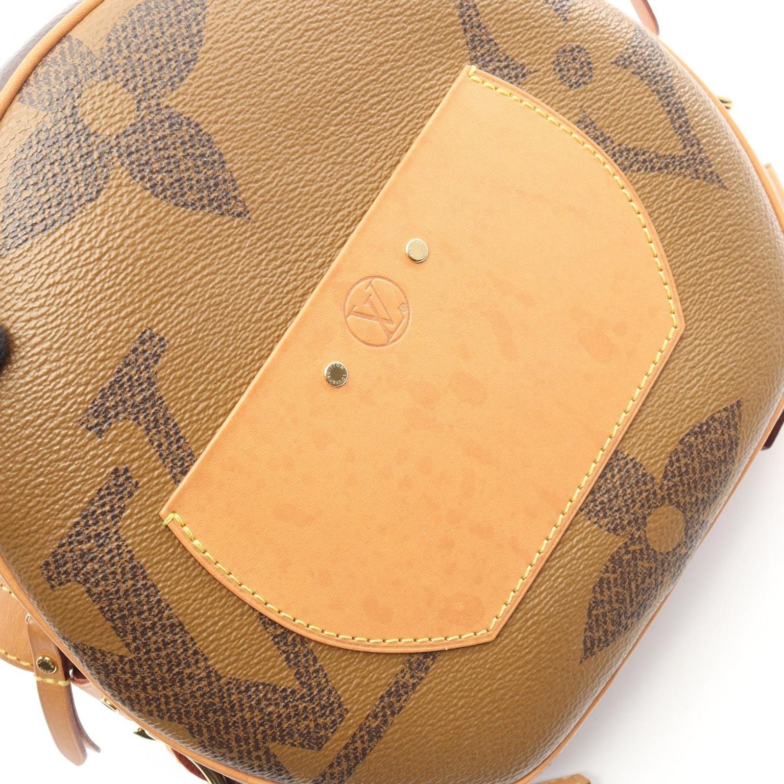 Louis Vuitton Shoulder Bag Boite Chapeau Superple Canvas Leather — view 9