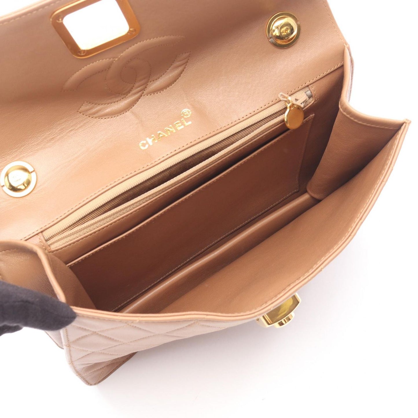 Chanel Shoulder Bag Quilted Brown Lambskin — view 3