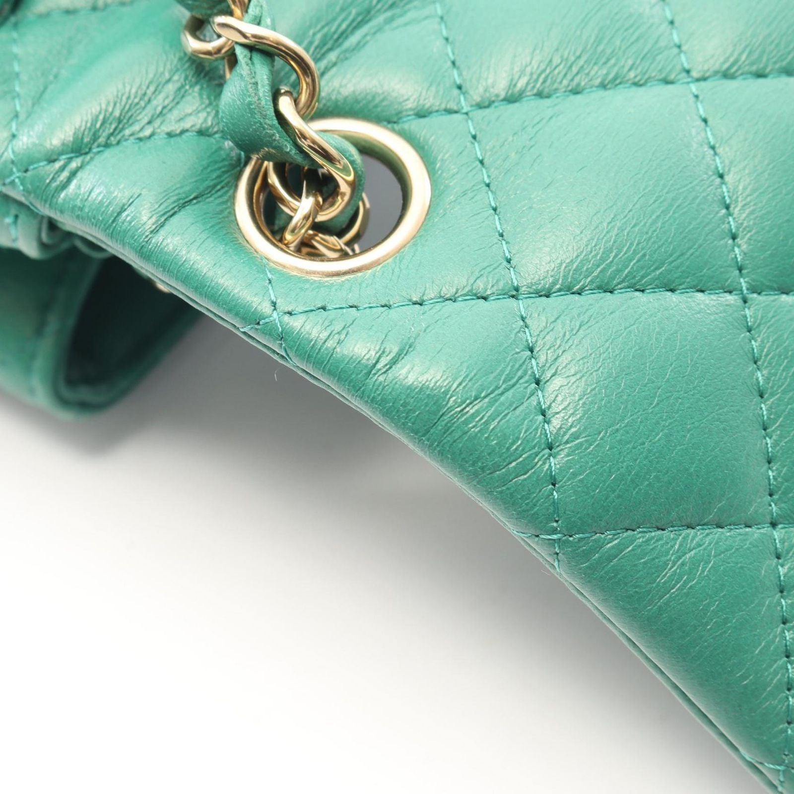 Chanel Shoulder Bag Mini Quilted Green Lambskin Chain — view 6