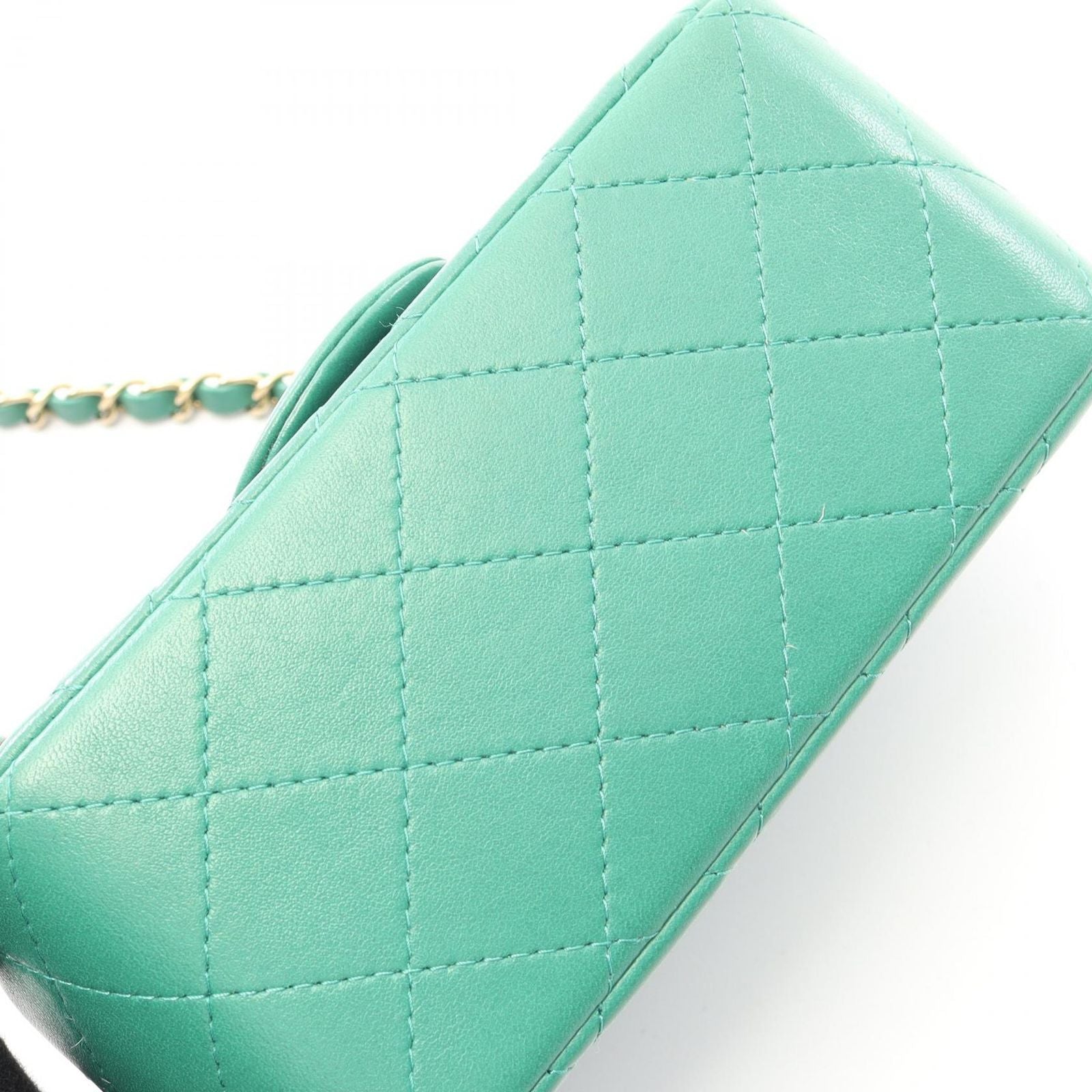 Chanel Shoulder Bag Mini Quilted Green Lambskin Chain — view 7