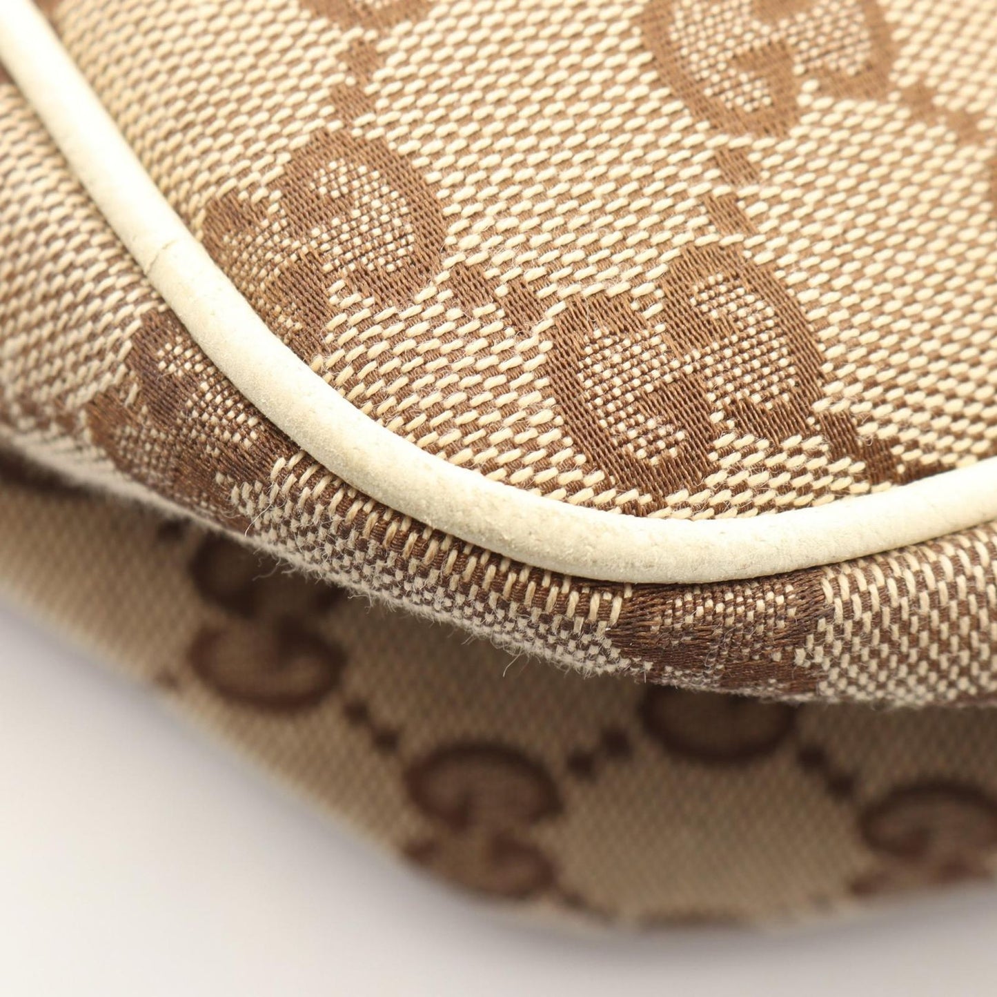 Gucci Shoulder Bag GG Canvas Beige Ivory — view 5