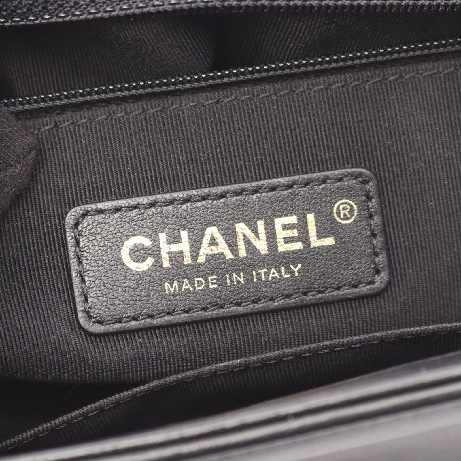 Chanel Shoulder Bag Large Quilted Black Lambskin Chain — view 4