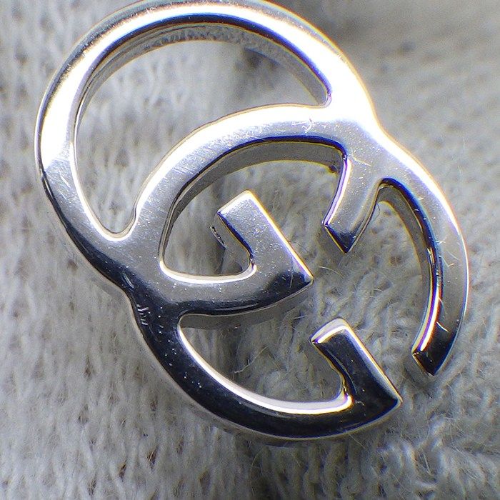 Gucci Earrings GG Running Logo 18k White Gold — view 6