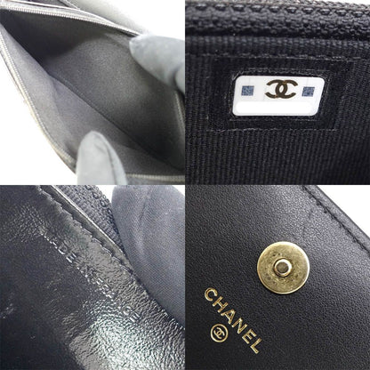 Chanel Tune Clutch Patent Leather Black Gold — view 7